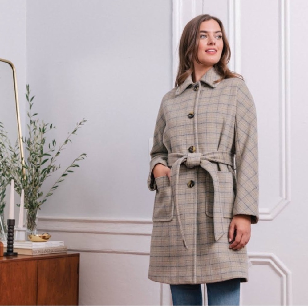 Gal meets glam Hadley Plaid Coat